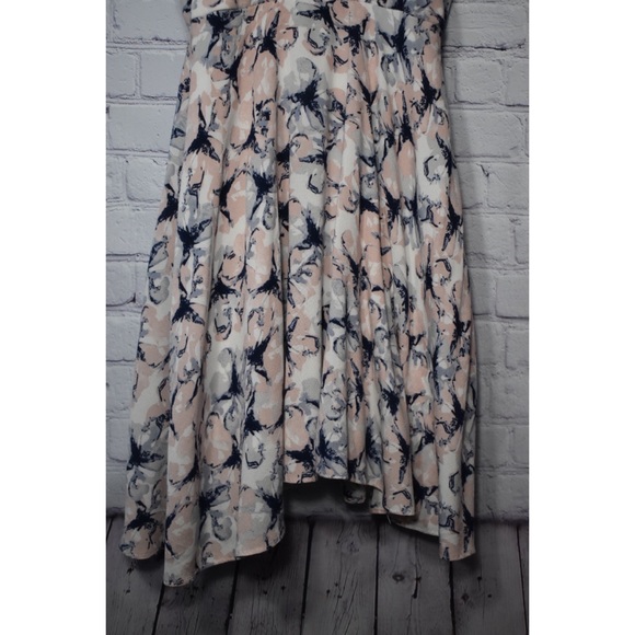 Floral Mini Dress - Picture 4 of 5